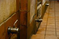 Grifos-01-bodega-alfredo-santamaria-valladolid