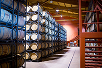 Sala-barricas-2-bodega-emina-valladolid