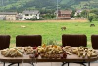 Sala-catas-5-queseria-valle-pas-cantabria