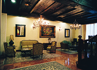Salon-vestibulo-hotel-arzuaga