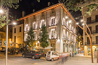 Vista-exterior-nocturna-hotel-san-ramon-de-somontano